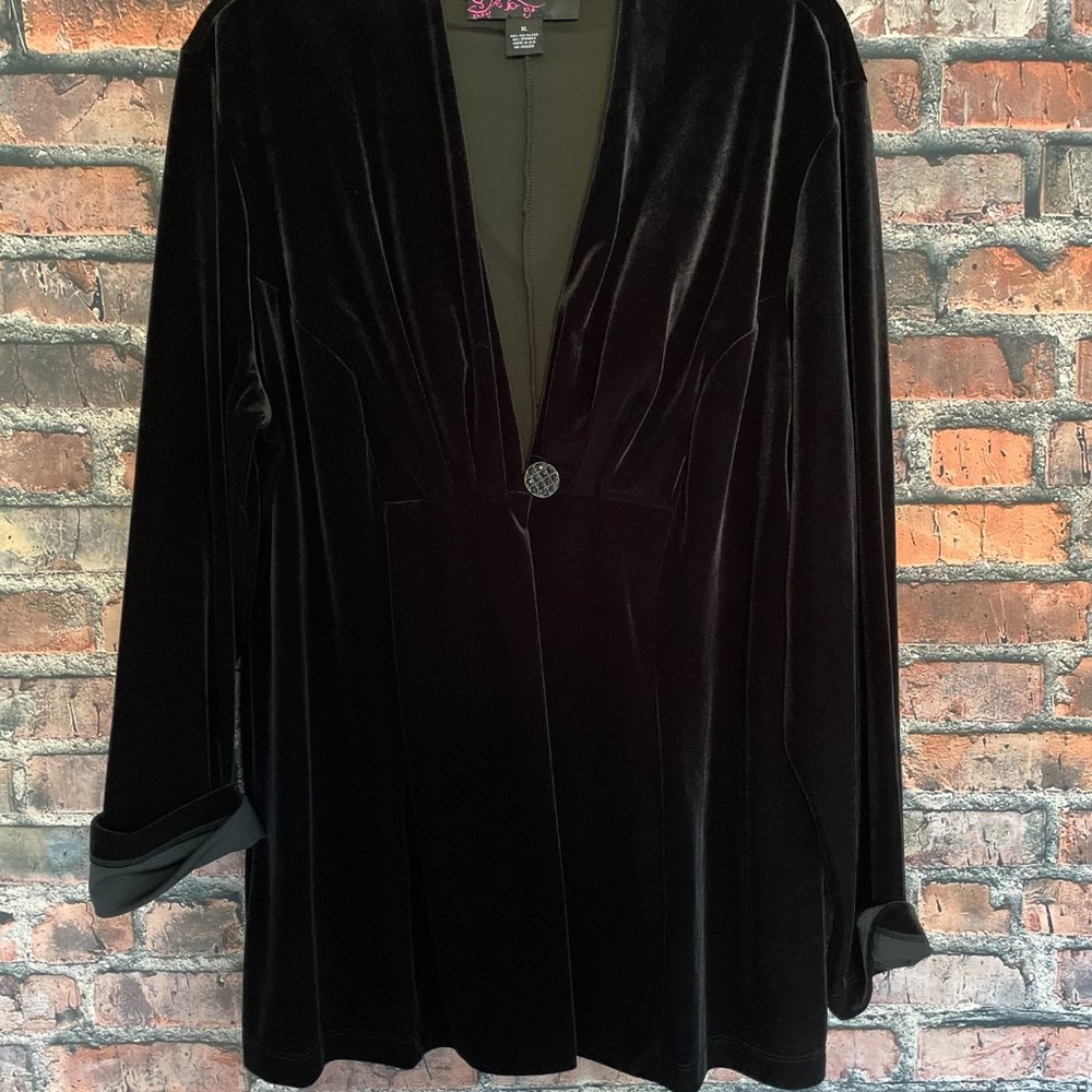 PECK & PECK - Black Velour 2-Piece Skirt/Jacket Set - Size XL
